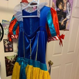 Snow White costume/cosplay